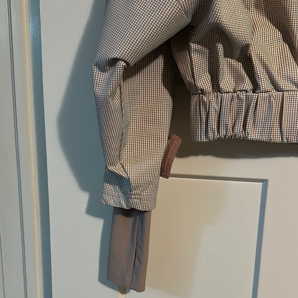NYLORA | Stylish Gray Women's Jacket - Picture 7 of 17